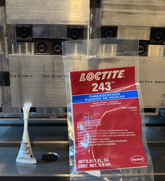 Loctite 243 Threadlocker – 0.5 mL Single-Use Bottle