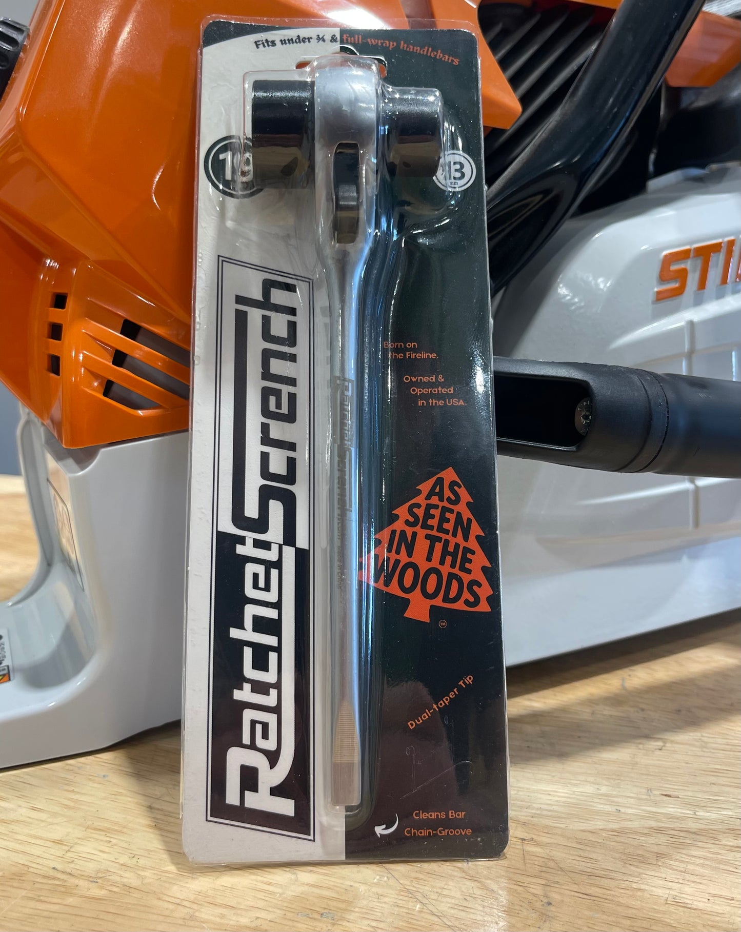 RatchetScrench Chainsaw Tool